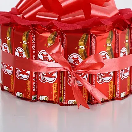 Buy/Send Sweet Nestle KitKat Chocolates Bouquet online - Chocoista